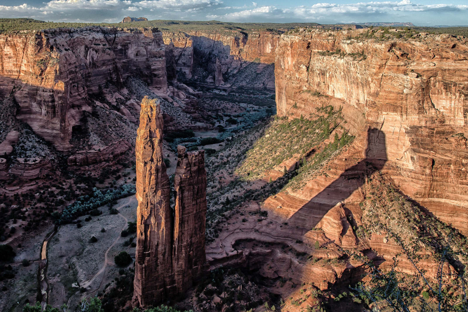 Hardscapes \u0026 Outdoor Living, image size:1600x1066